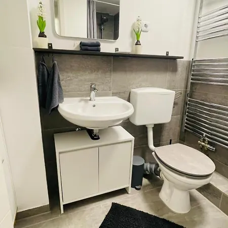 Apartment In , Phantasialand Bruehl Bei Cologne, Zentral, Bahnhof Nah *