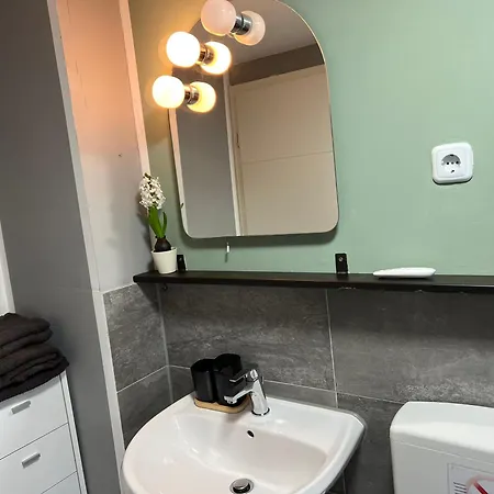 In , Phantasialand Bruehl Bei Cologne, Zentral, Bahnhof Nah