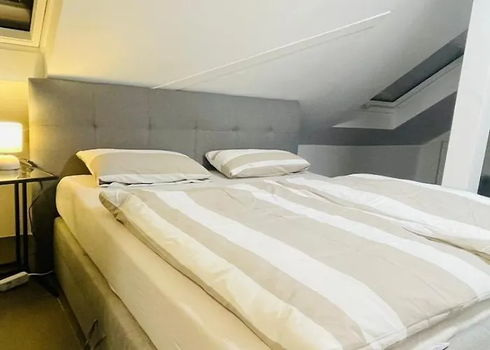 In , Phantasialand Bruehl Bei Cologne, Zentral, Bahnhof Nah *