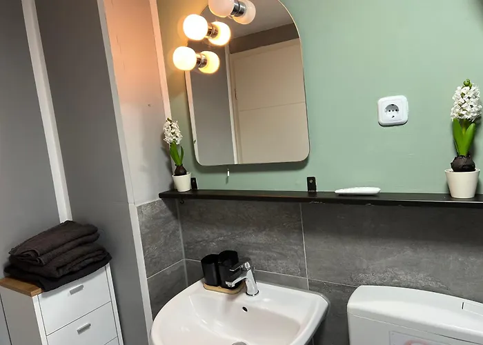 In , Phantasialand Bruehl Bei Cologne, Zentral, Bahnhof Nah